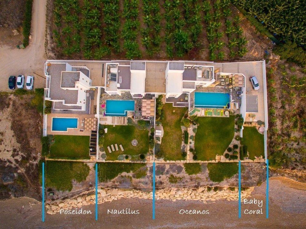 Blue Coral Beach Villas Three Exclusive Villas - Poseidon - Nautilus - Oceanos - And - Baby Coral Bungalow コーラル・ベイ エクステリア 写真