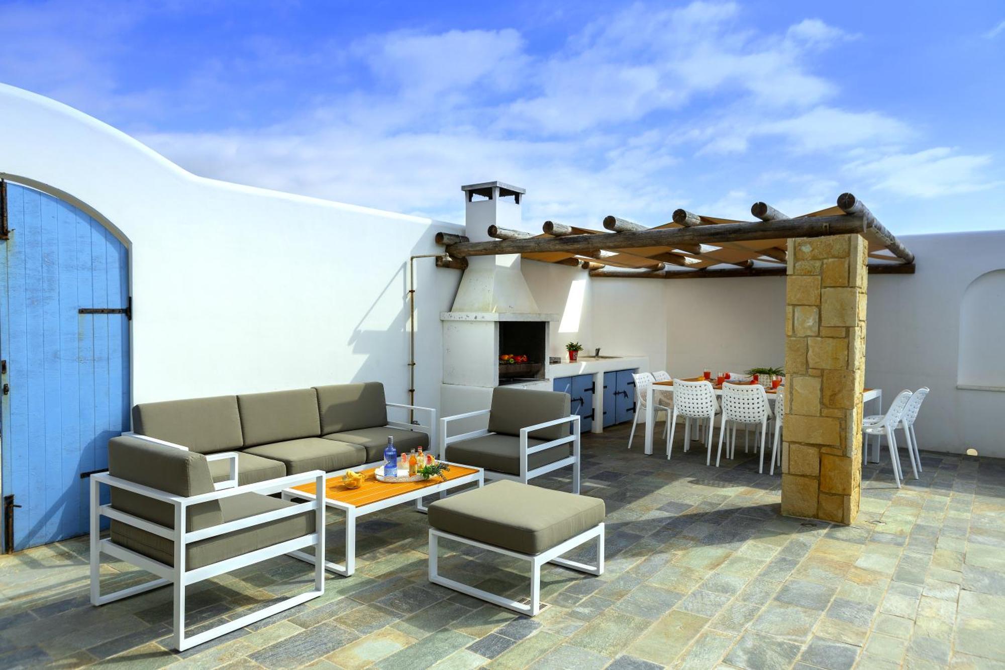 Blue Coral Beach Villas Three Exclusive Villas - Poseidon - Nautilus - Oceanos - And - Baby Coral Bungalow コーラル・ベイ エクステリア 写真